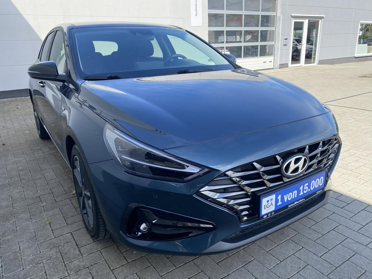 Hyundai i30 1.5 T-GDI Ed. 30+*LED*Navi*Klimaauto*SzHg*Kamera*
